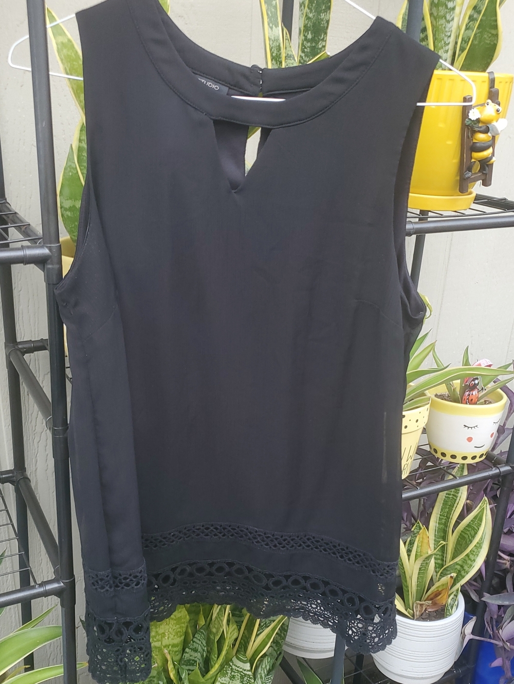 Womens XL AB Studio Black Sleeveless Top with Crochet Hem